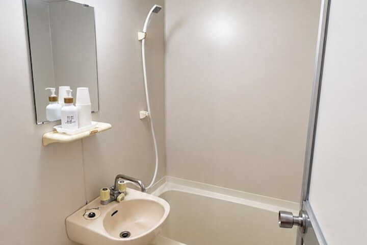 Clean Restrooms