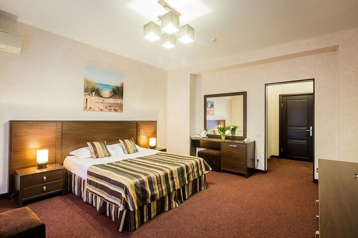 Room 25 of 85