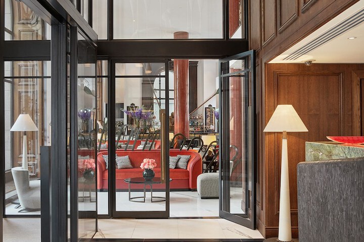 Hotel 83 of 84