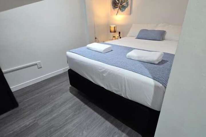 Room 46 of 58