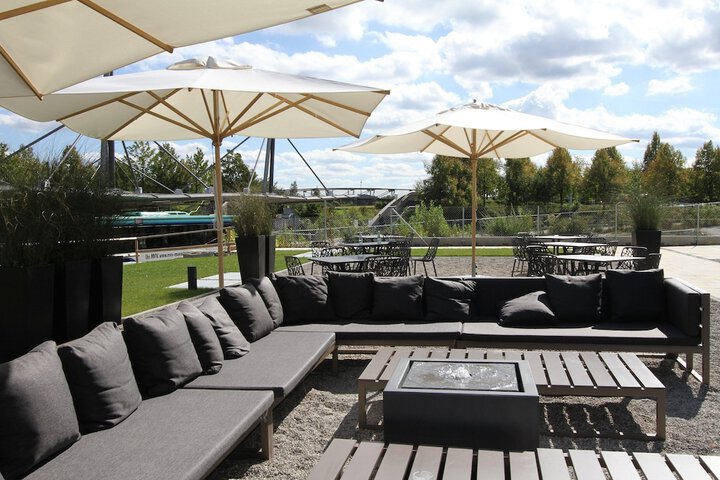 Terrace/Patio 29 of 31