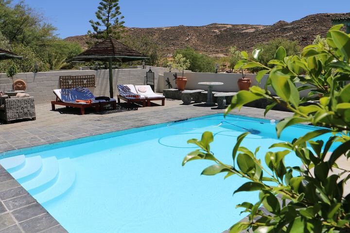 Pool 168 of 232
