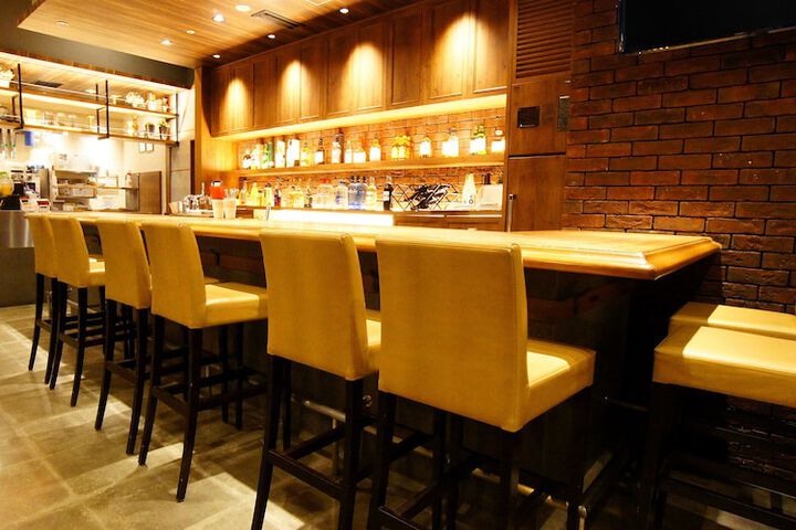 Lounge 19 of 20