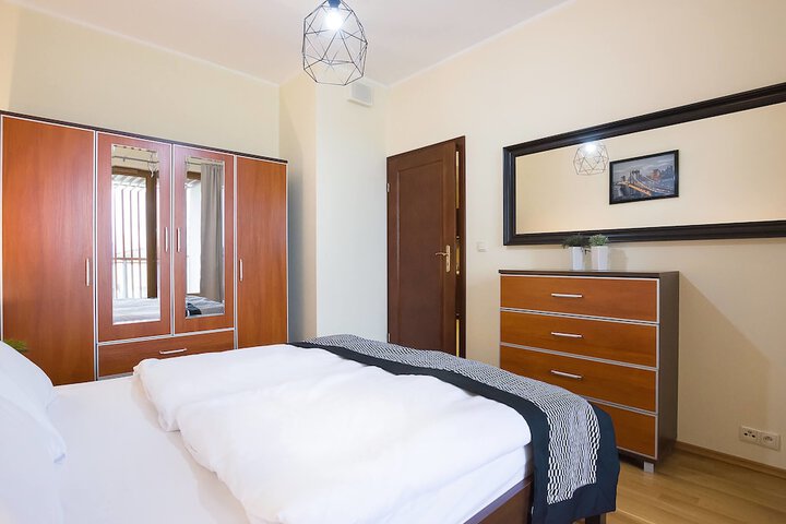 Room 5 of 71