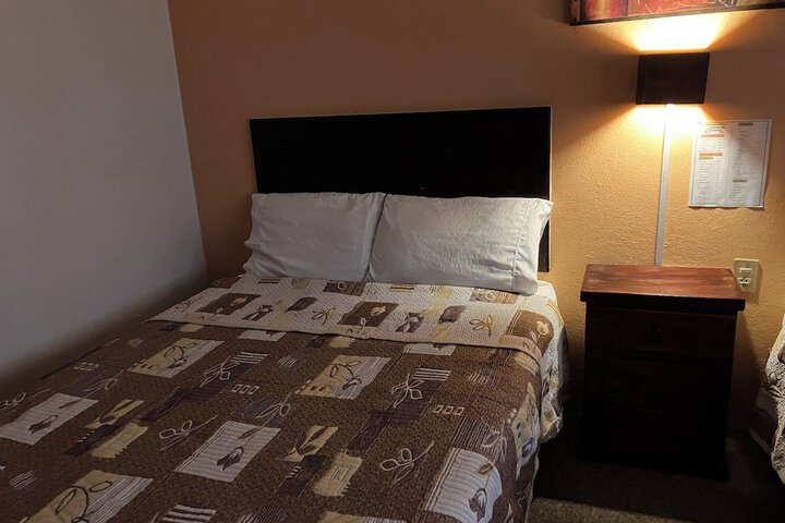Room 10 of 41