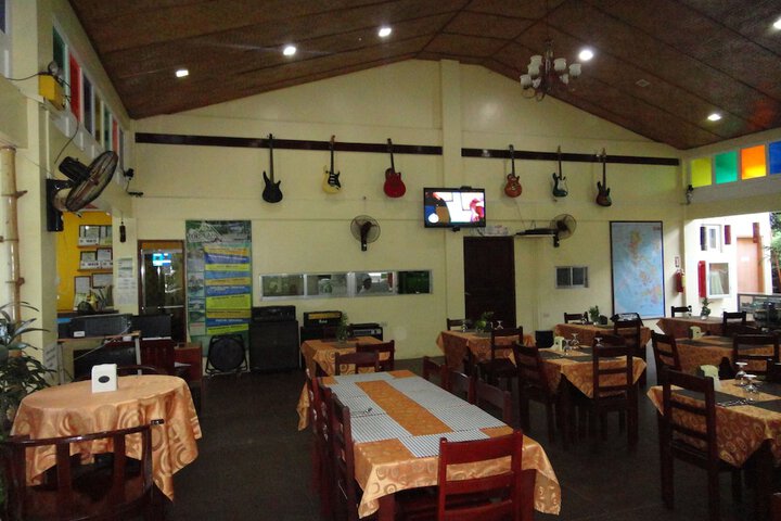 Dining Photos