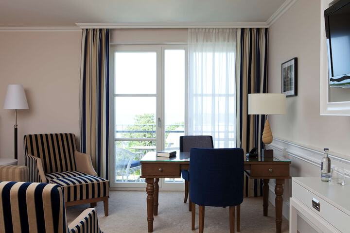 Room 16 of 121