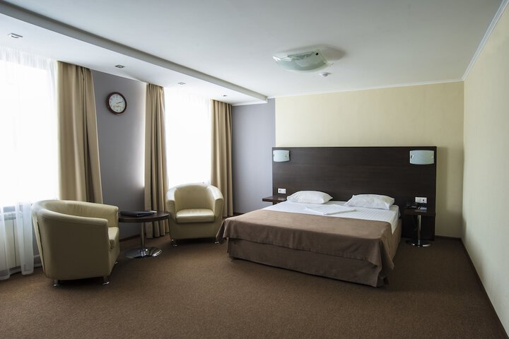 Room 6 of 88