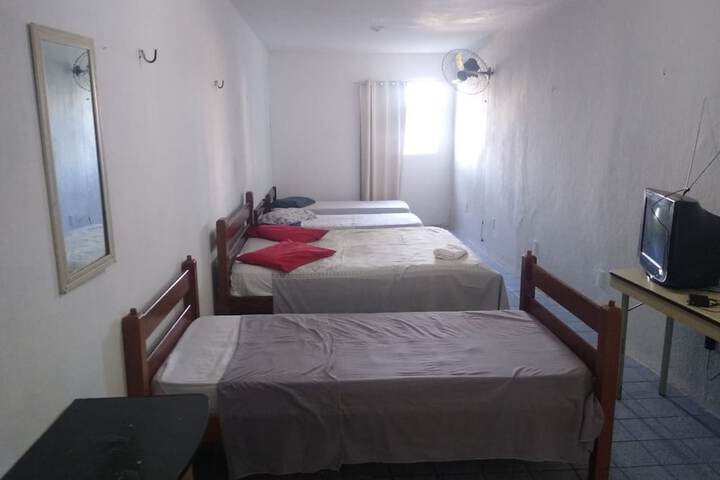 Room 3 of 27