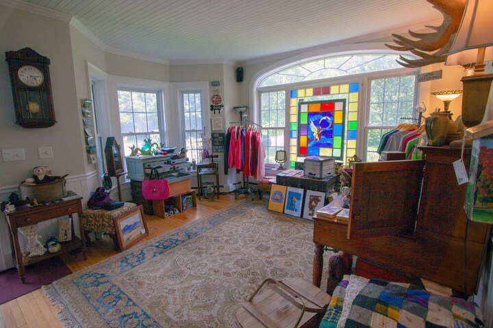 Gift Shop 181 of 203