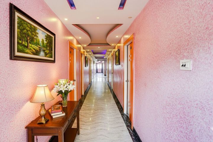 Hotel Interior 7 of 37