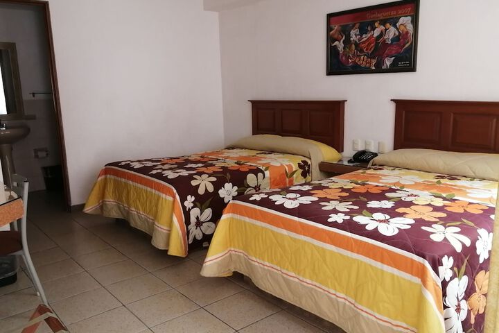 Room 5 of 64