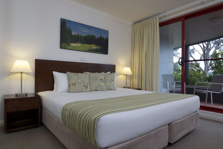Room 2 of 9