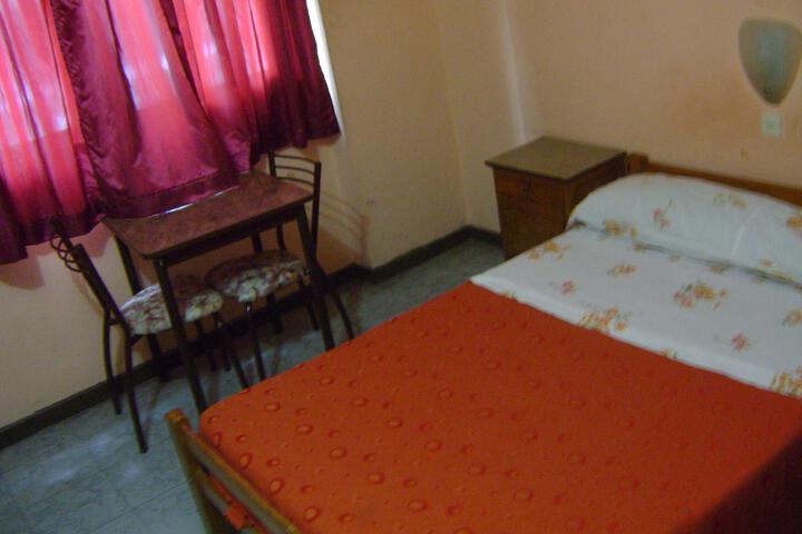 Room 15 of 46
