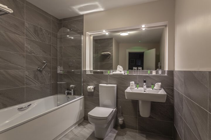 Clean Restrooms