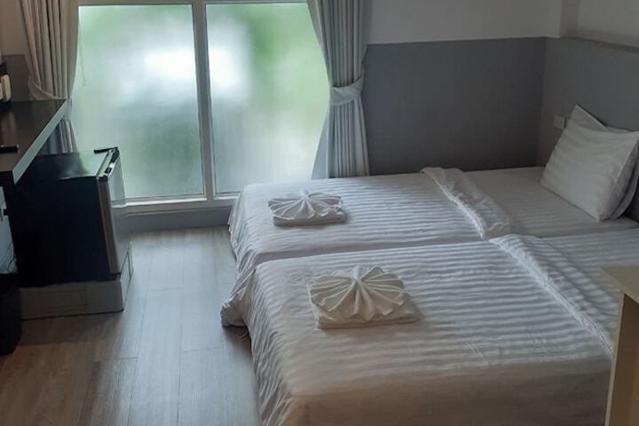 Room 35 of 117