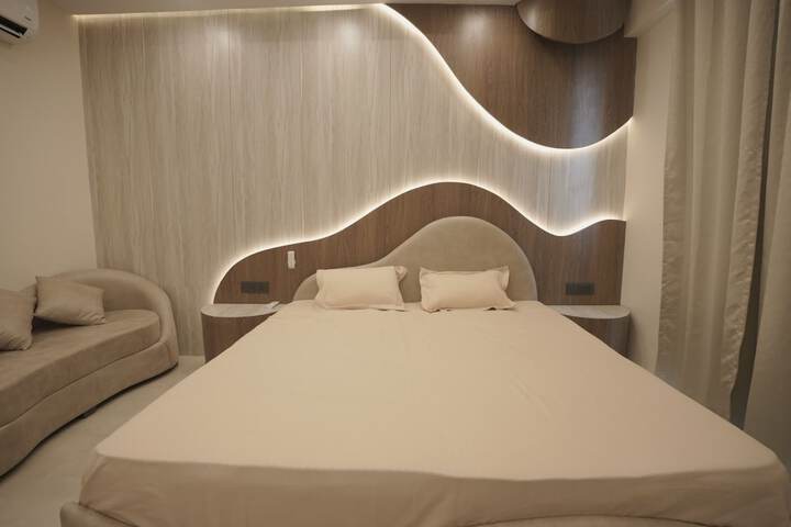 Room 3 of 24
