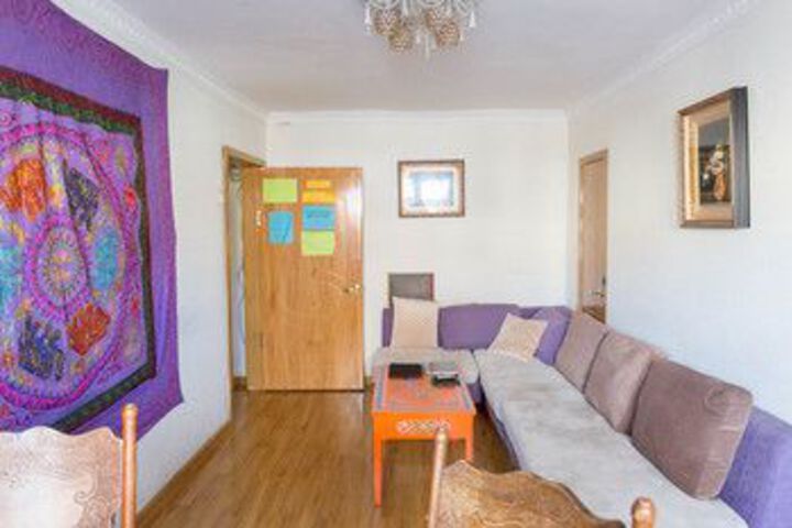 Room 4 of 14