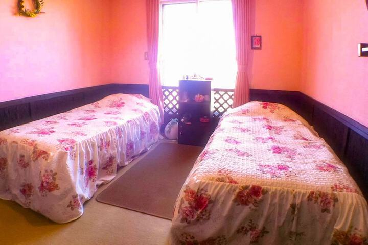 Room 10 of 78