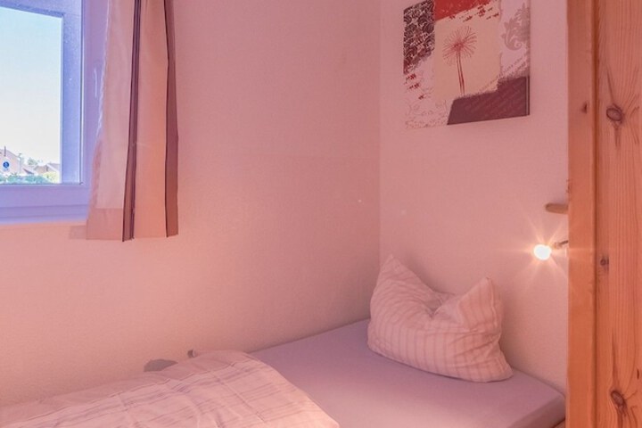 Room 19 of 69