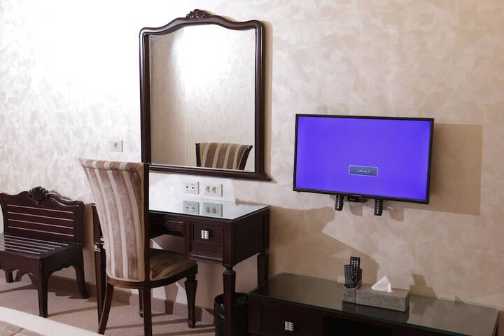 Room 34 of 67