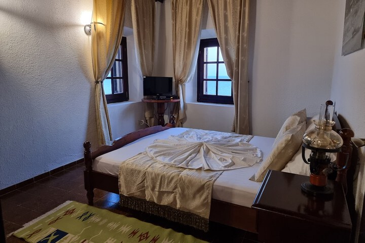 Room 20 of 129
