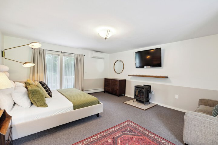 Room 14 of 35