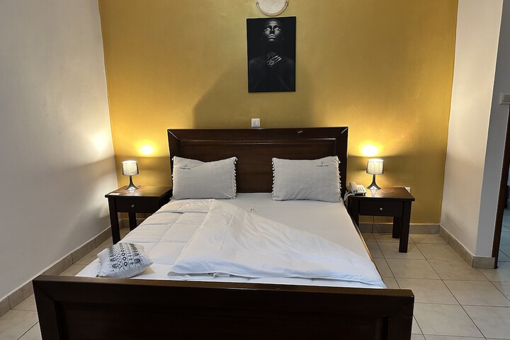 Room 26 of 307