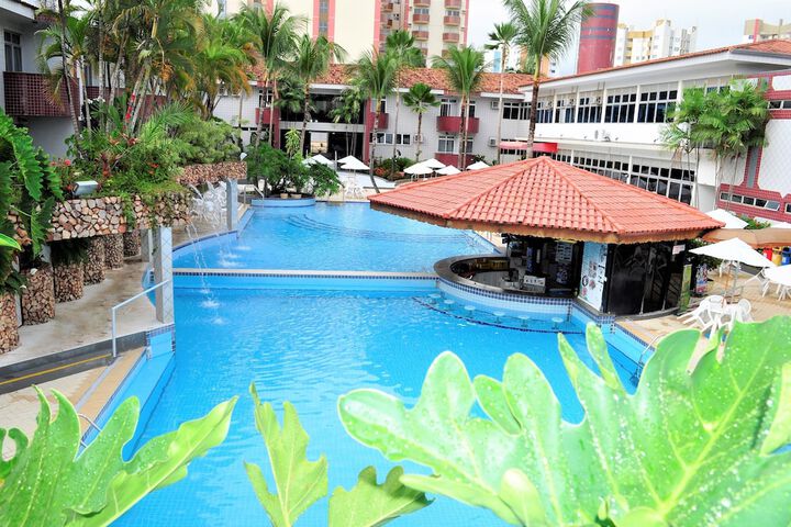 Exterior of Taiyo Thermas Hotel