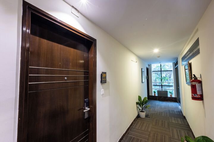 Ballroom/Hall 45 of 54