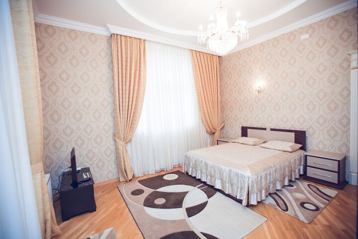 Room 17 of 55