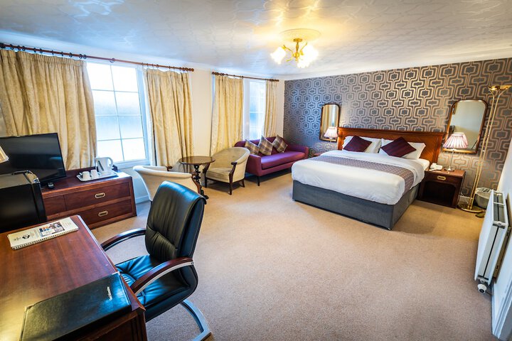 Room 6 of 21