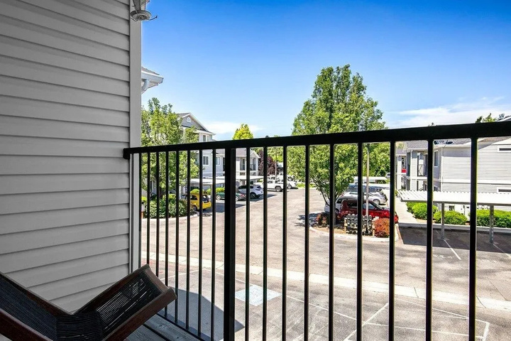 Terrace/Patio 6 of 11