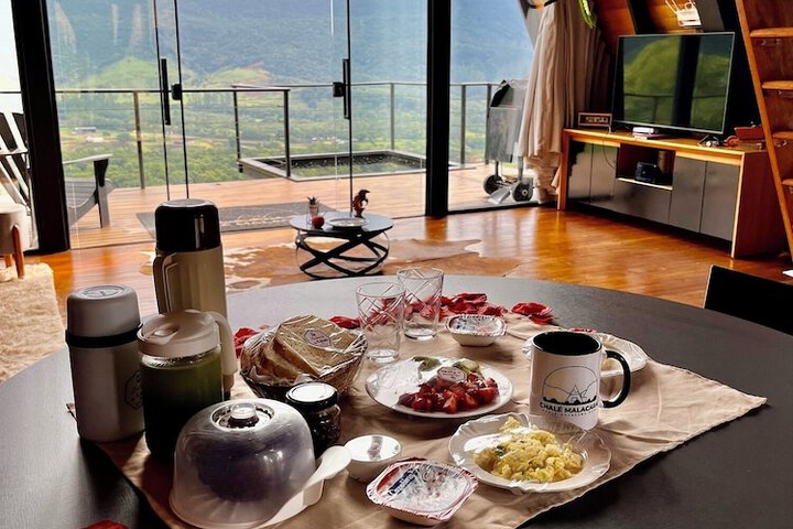 Breakfast/Coffee Service 31 of 82