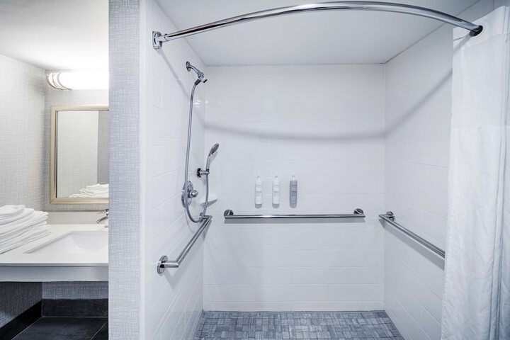 Bathroom shower