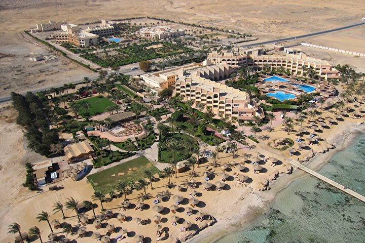 Hotel 100 of 120