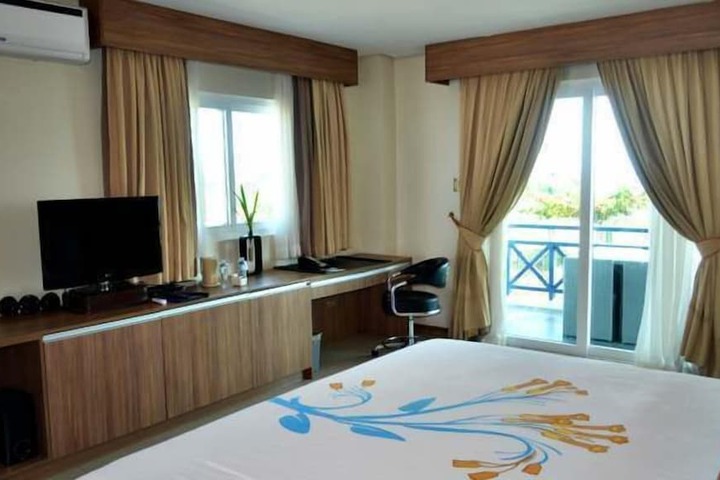 Room 16 of 152