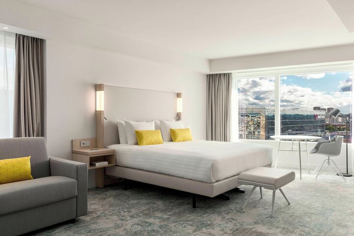 Room 21 of 89