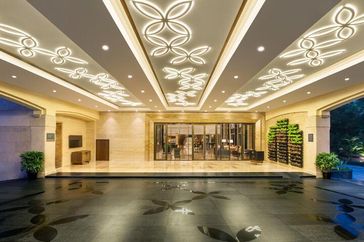 Lobby Photos