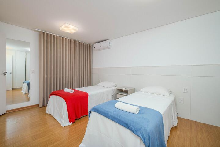 Room 7 of 46