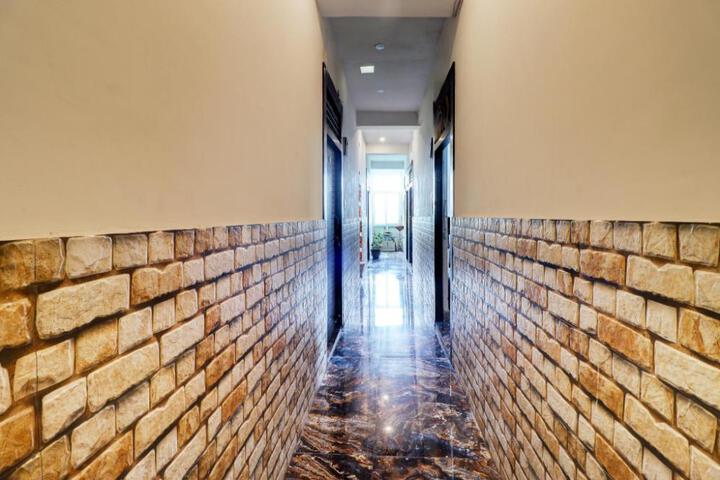 OYO Ananya Hotel & AYURVEDA HWC