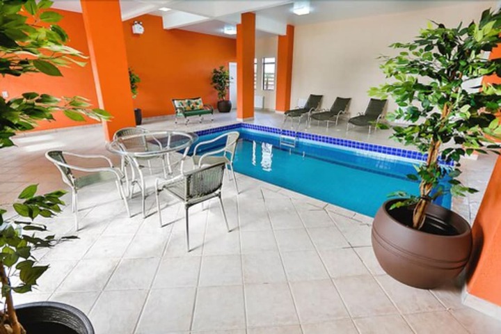 Pool 17 of 35