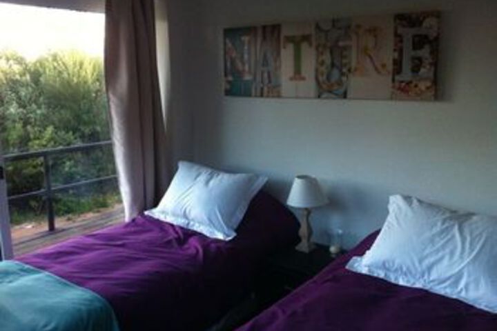 Room 10 of 28