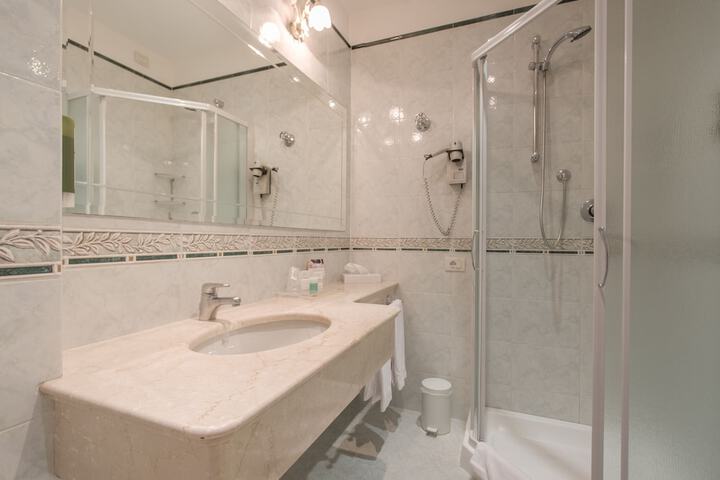 Bath Amenities