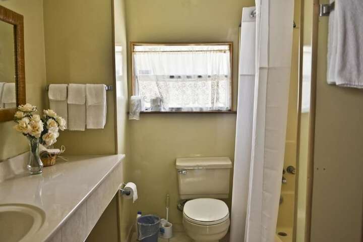 Room 14 of 26