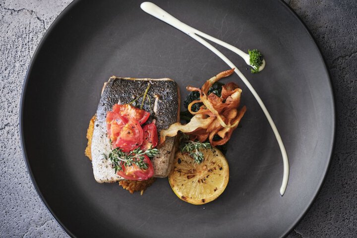 Dining 54 of 89