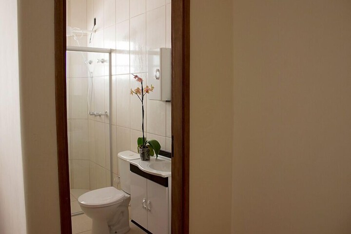 Room 18 of 46