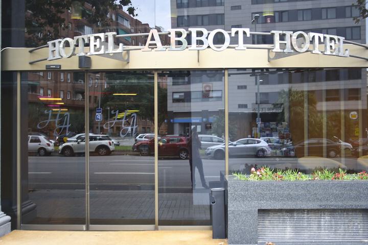 Hotel 33 of 33