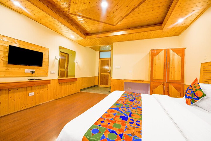 Room 14 of 24