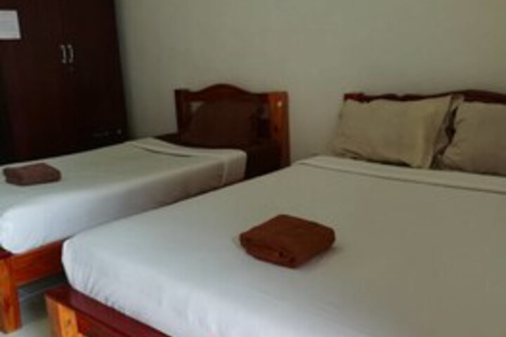 Room 13 of 46